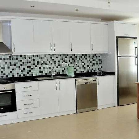 Luxury Suites By Melani Oba River Apartament *